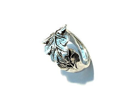 Silver oak leaf  ring